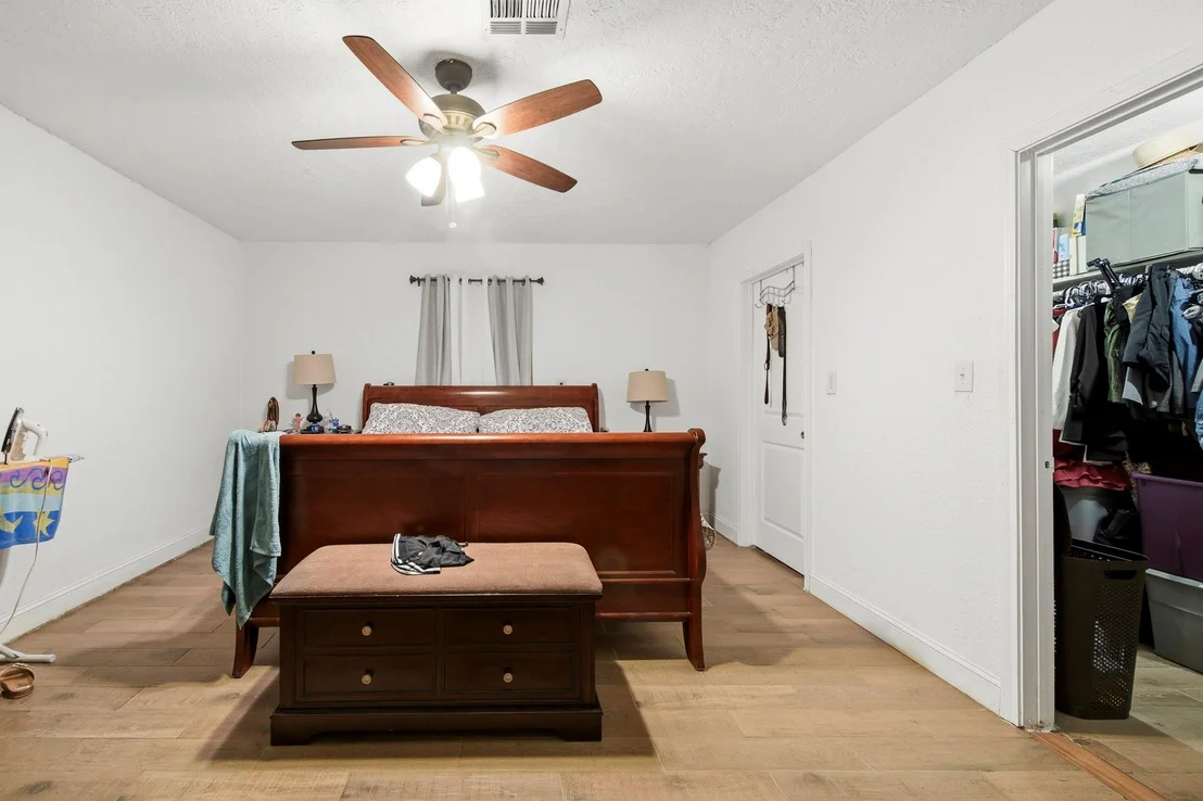 Photo of 731 Meneley Road