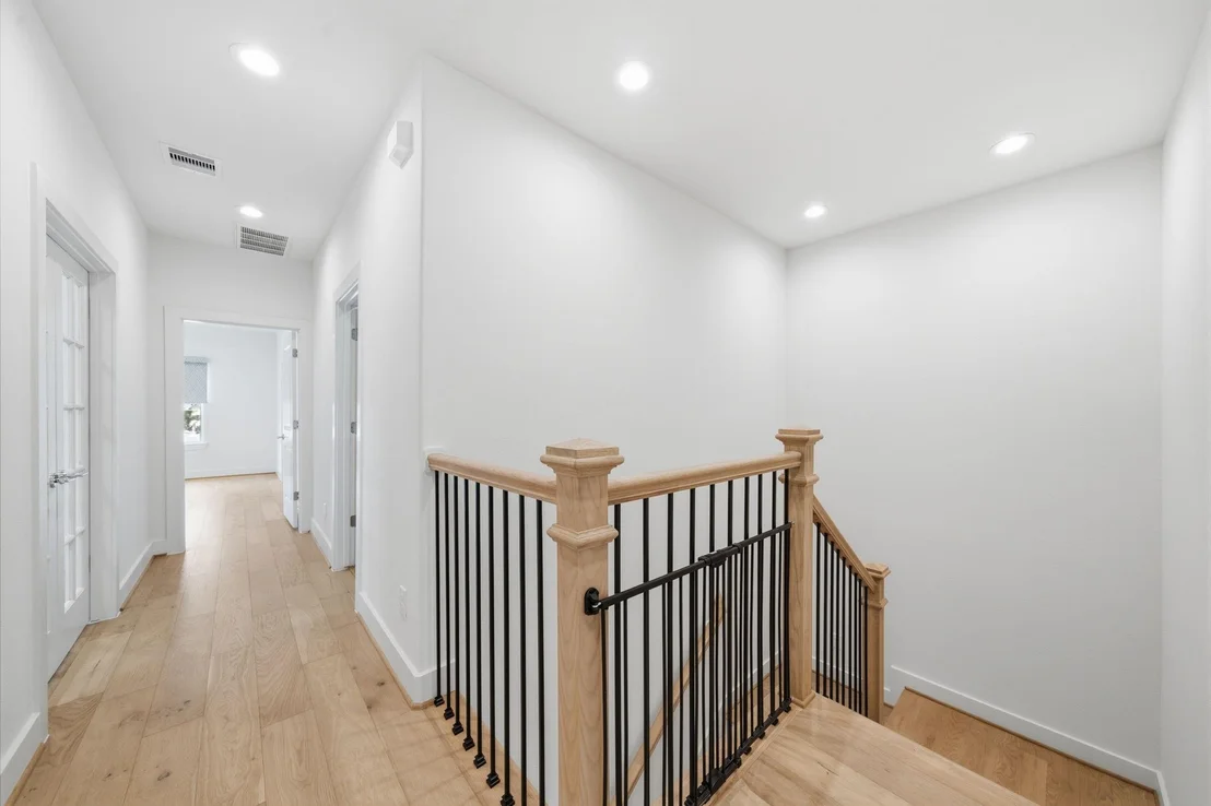 Photo of 1737 Ojeman Point Lane