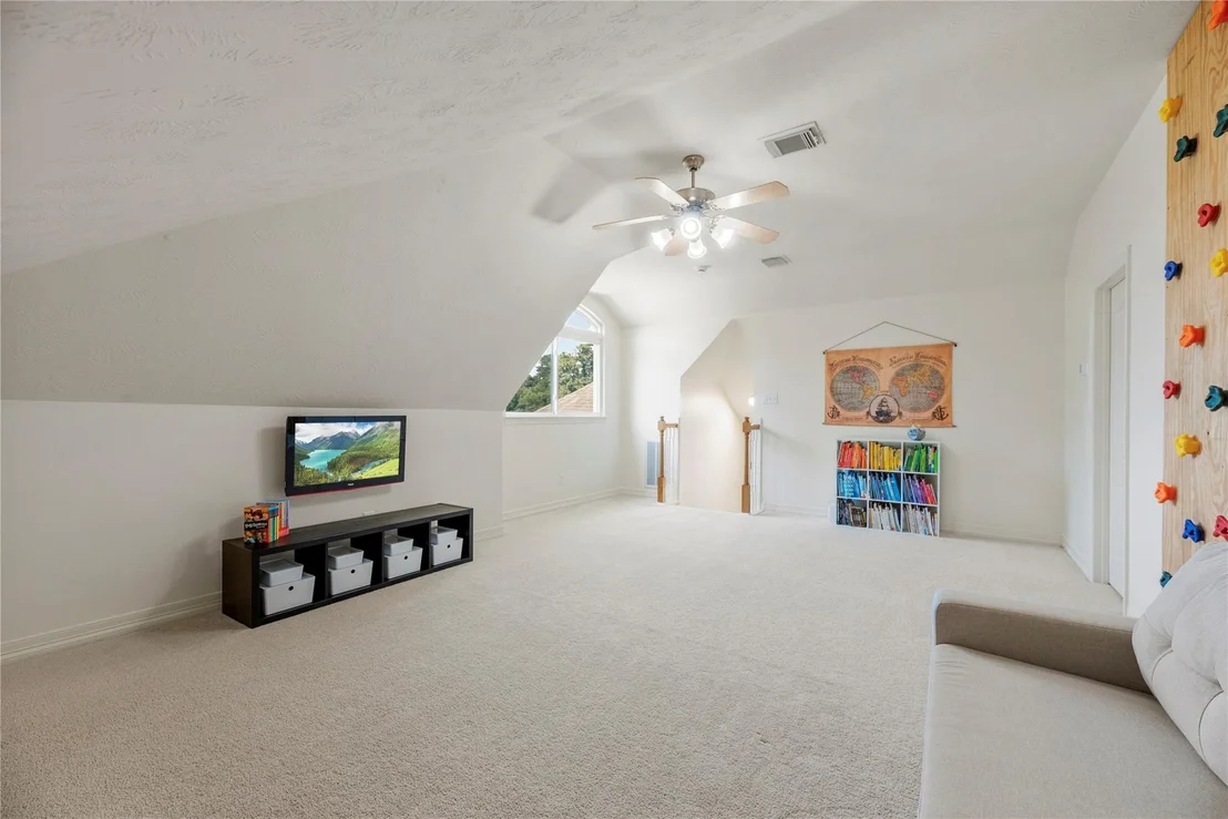 Photo of 16614 Rose Trail