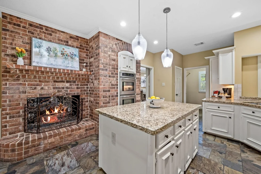 Photo of 15 Crestone Place