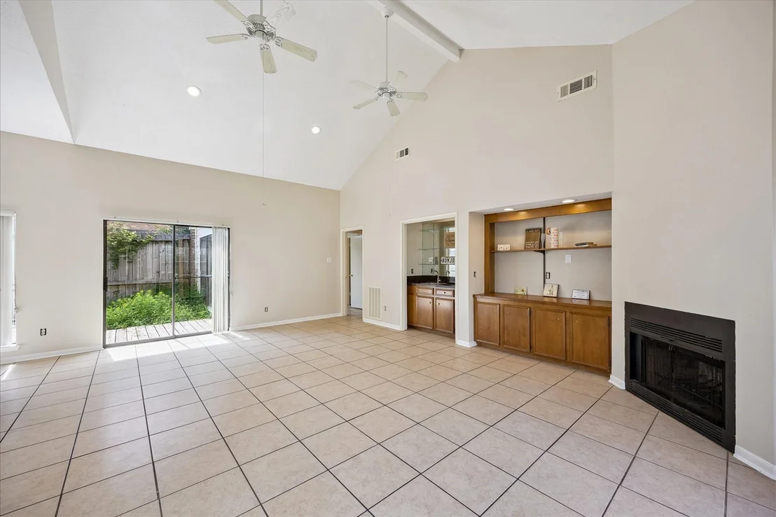 Photo of 8018 Cobblefield Lane