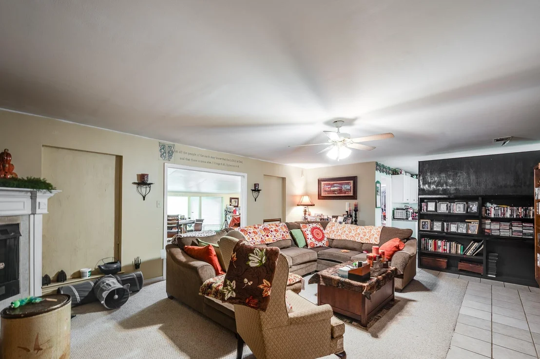 Photo of 24098 Sorters Road