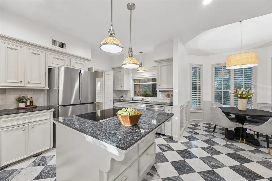 Photo of 44 Dovewood Place