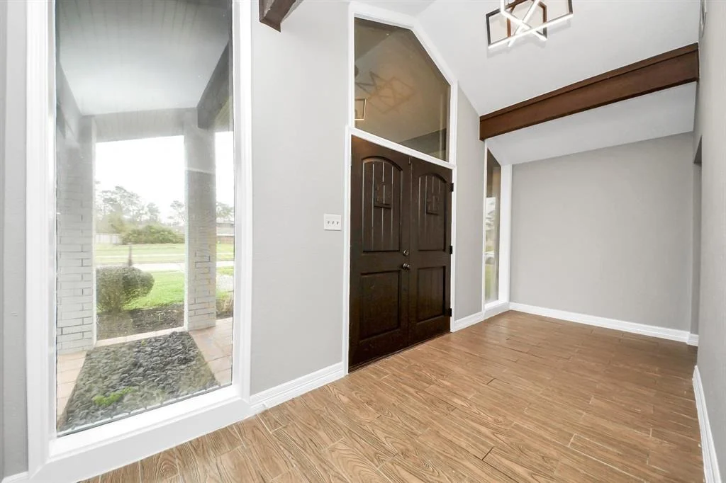 Photo of 1003 Oak Leaf Street