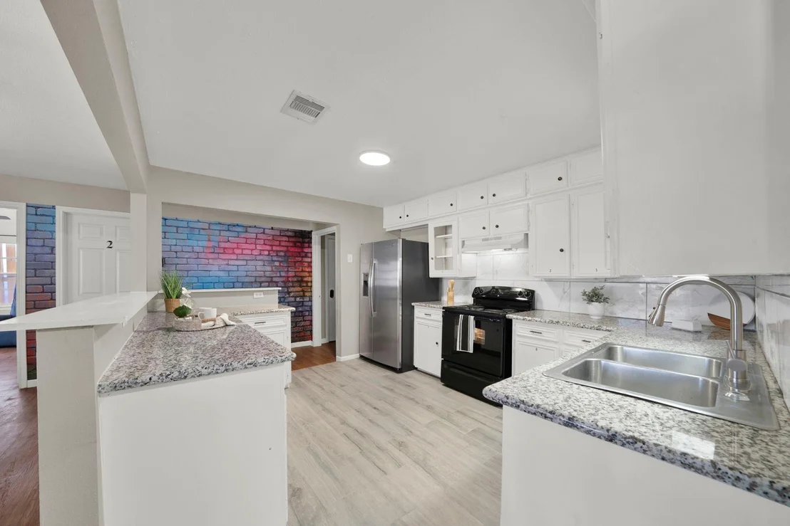 Photo of 3826 Noah Street