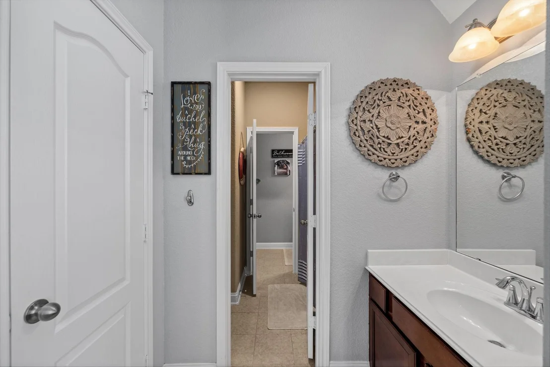 Photo of 28002 Nobbe Hollow Drive