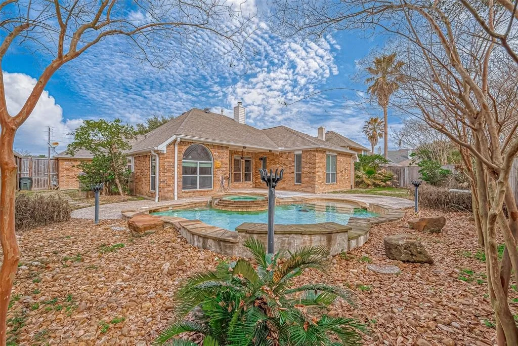 Photo of 5915 Winter Breeze Drive