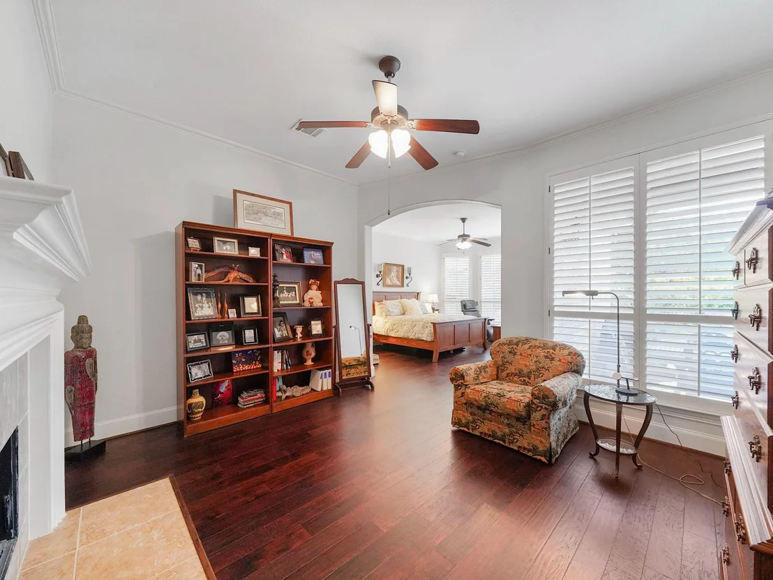 Photo of 6015 Madrone Mdw Drive