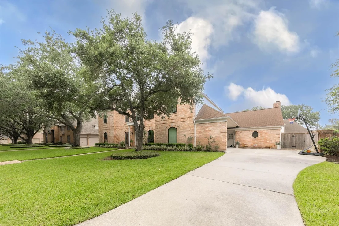 Photo of 1519 Pebble Chase Drive