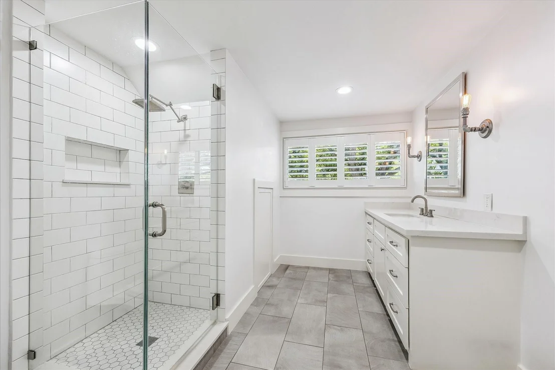Photo of 5524 Sturbridge Drive