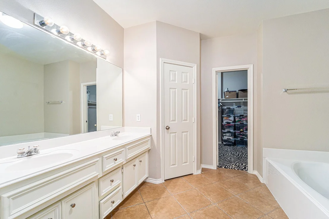 Photo of 11018 Jadestone Creek Lane