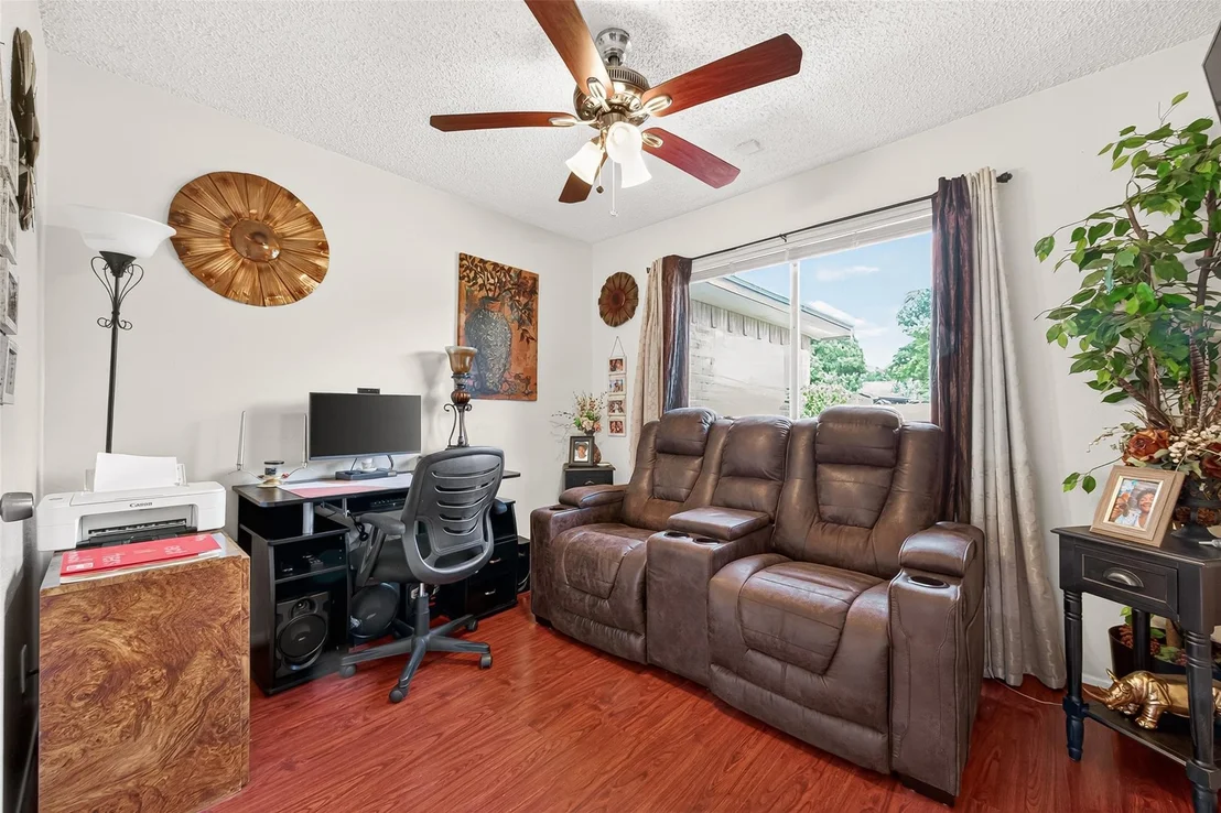 Photo of 4239 Prairie Meadow Drive