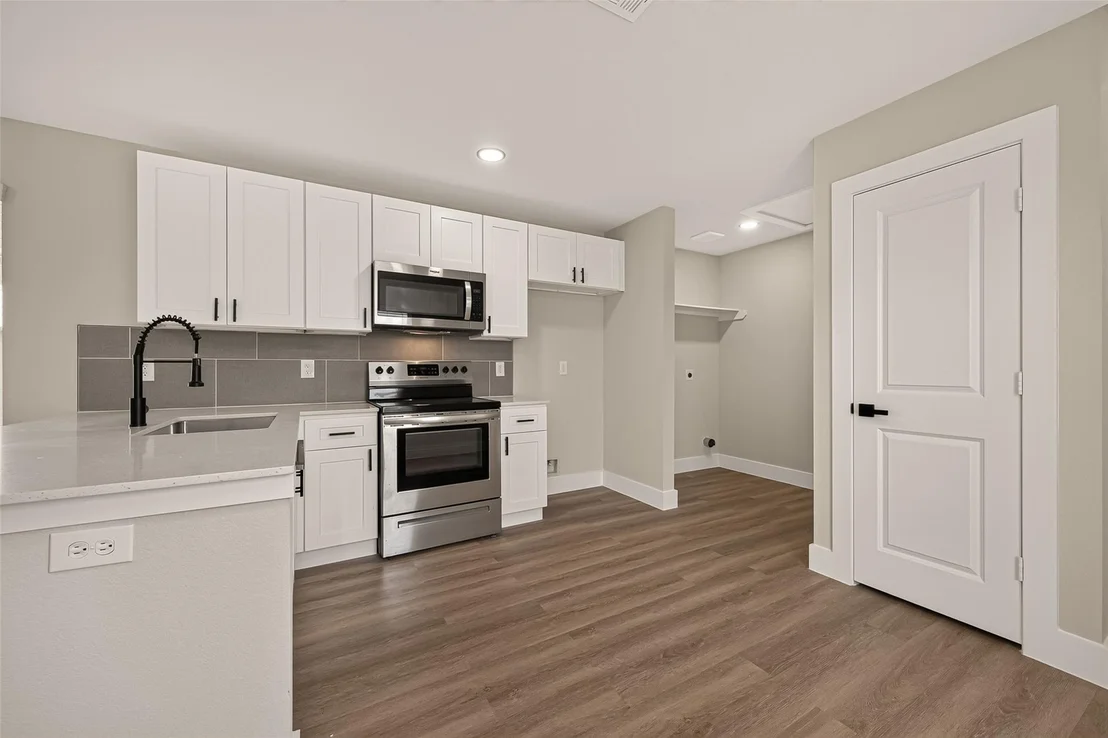 Photo of 1269 Road 5714