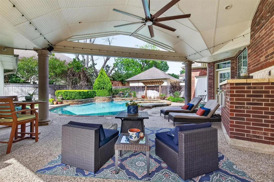 Photo of 15 Stonecliff Circle