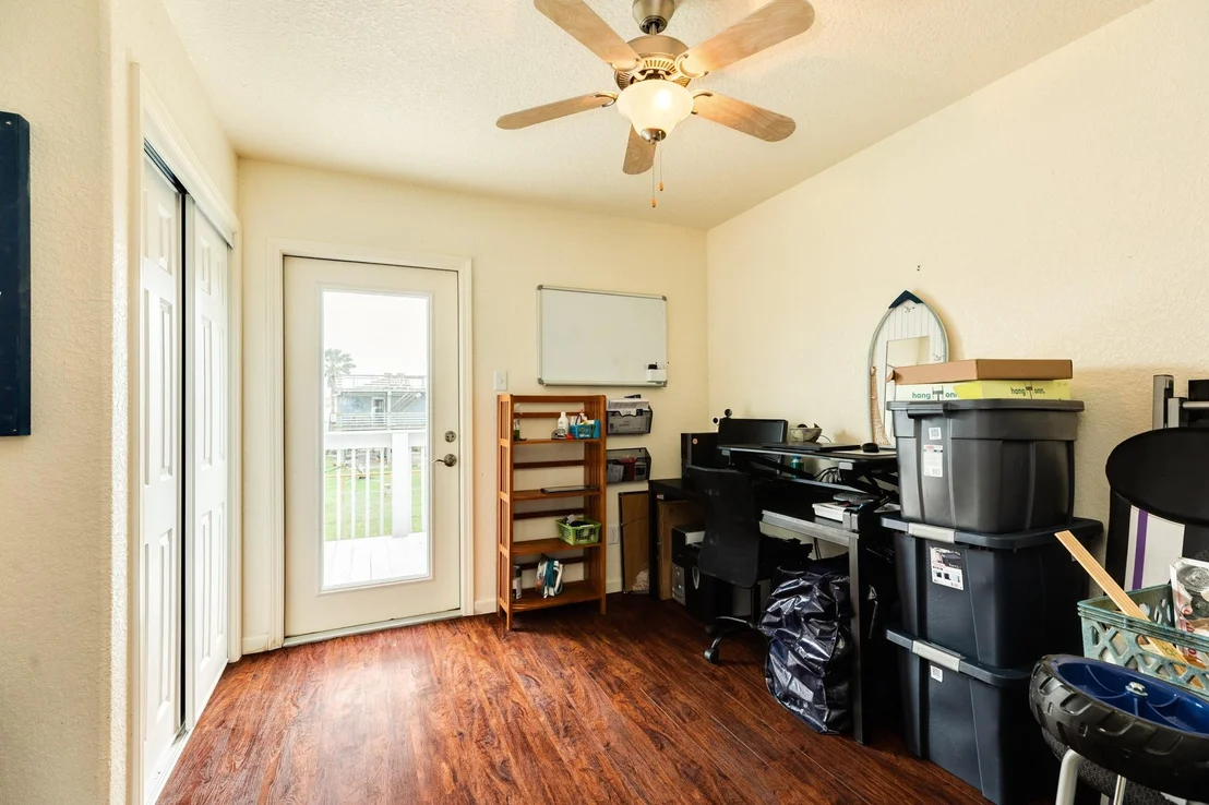 Photo of 433 Seabean Street