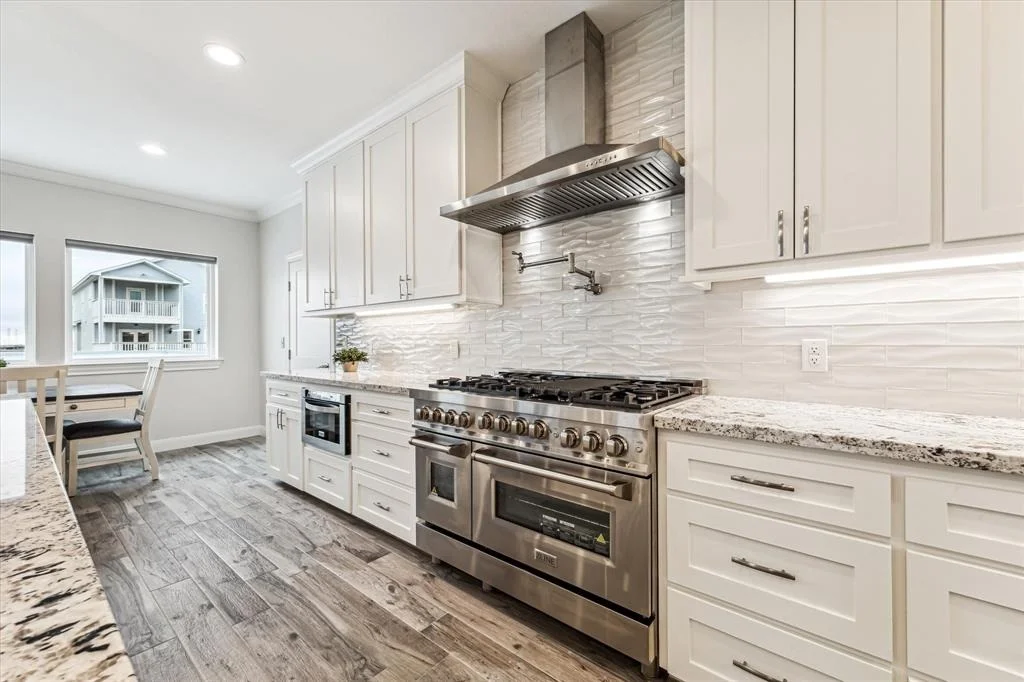 Photo of 430 Amanda Circle