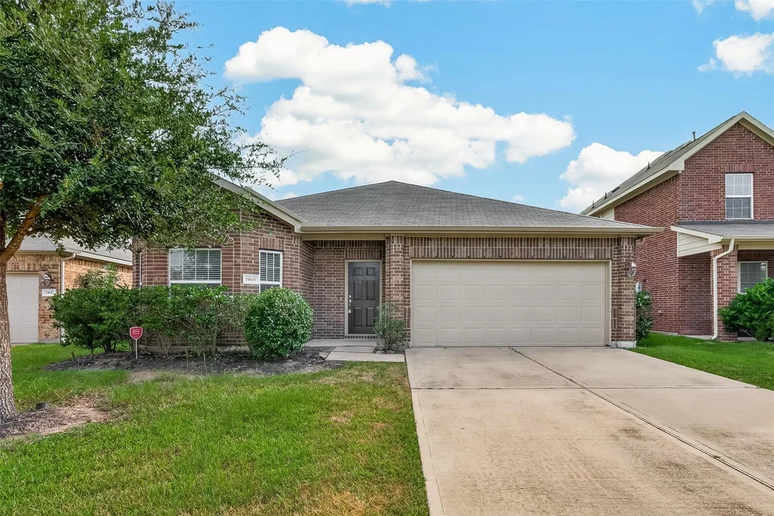 Photo of 19615 Iris Manor Court