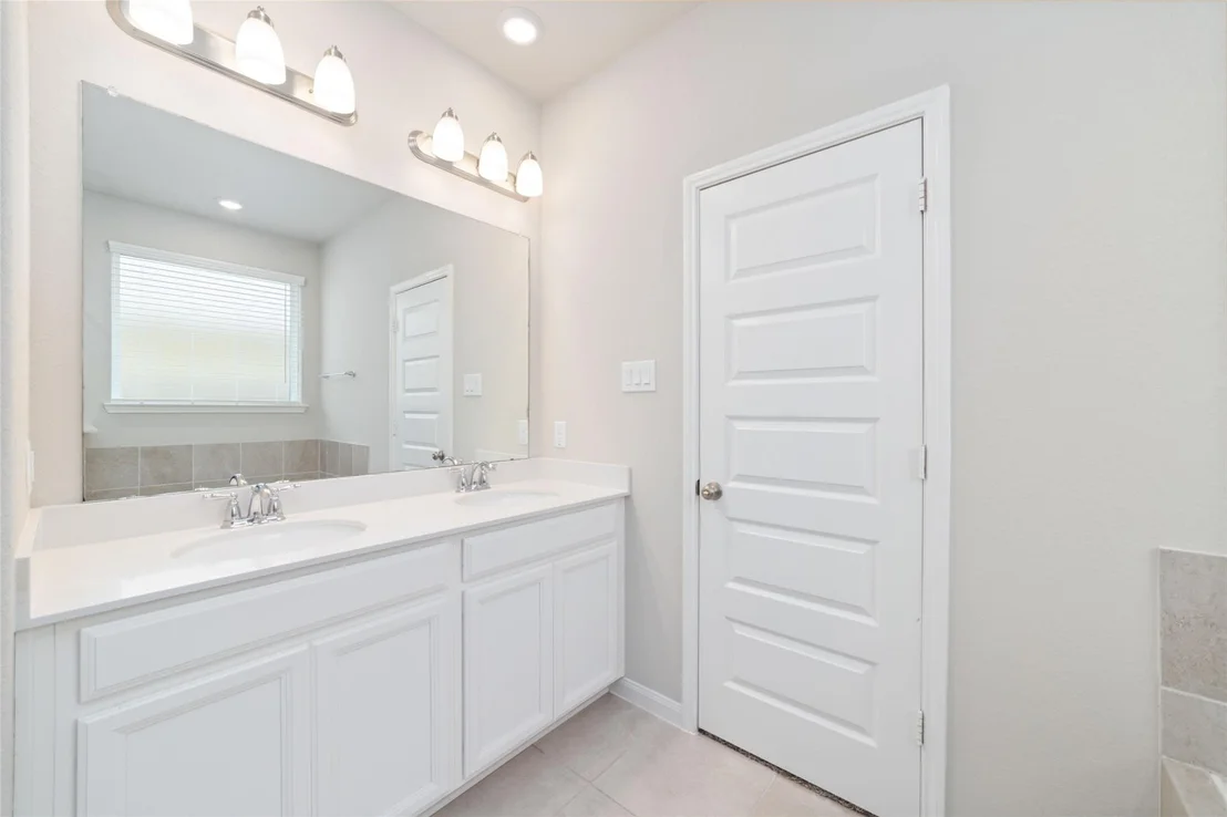 Photo of 910 Modesto Drive