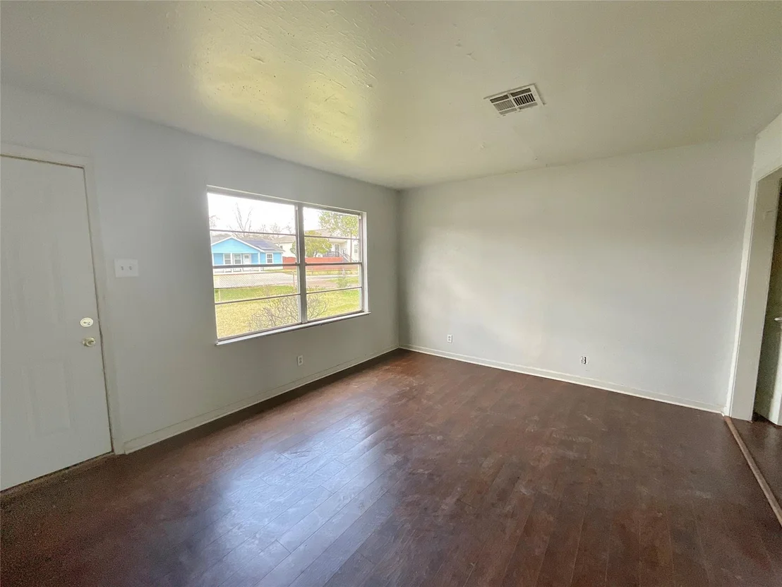 Photo of 7626 Bellingham Drive