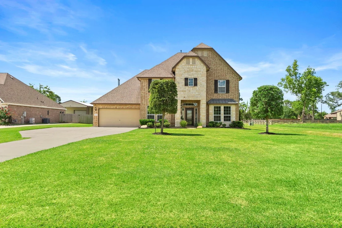 Photo of 9502 Windsong Drive