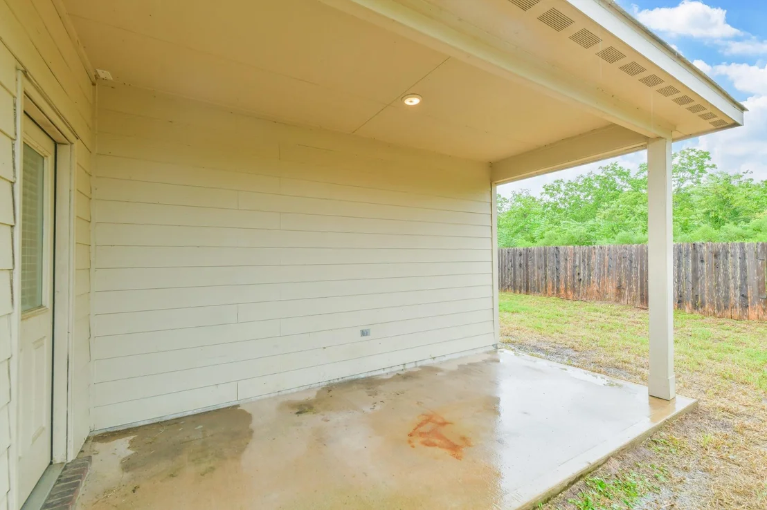 Photo of 6047 Purple Iris Street