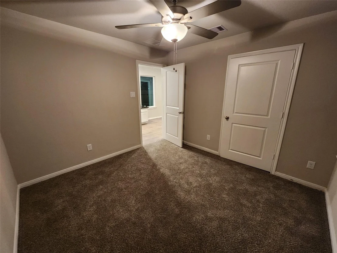 Photo of 422 3rd Street