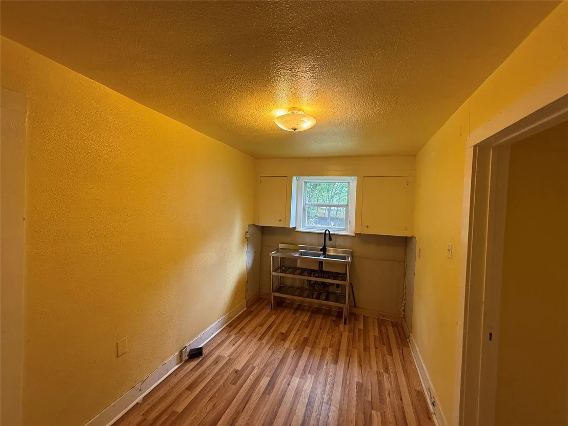 Photo of 317 3rd Street