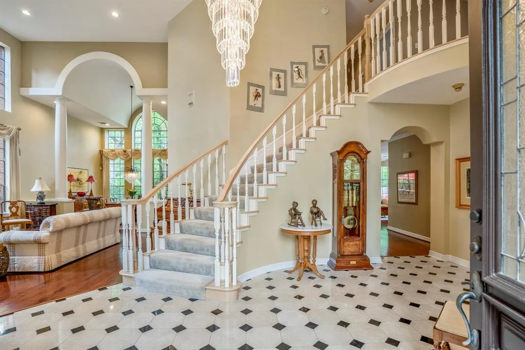 Photo of 66 Meadowridge Place