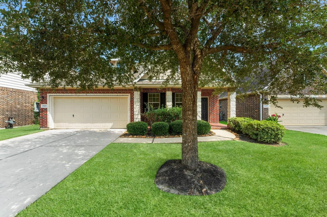 Photo of 21426 Mandarin Glen Circle