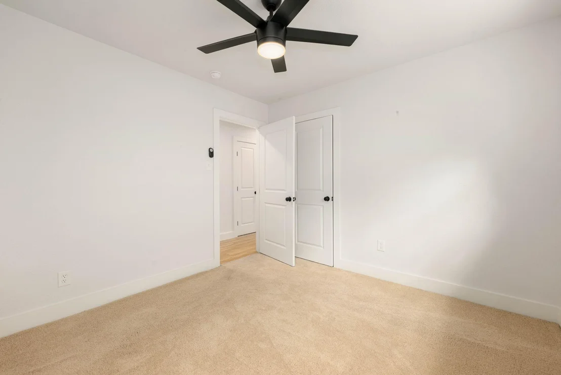 Photo of 4321 Kingfisher Drive