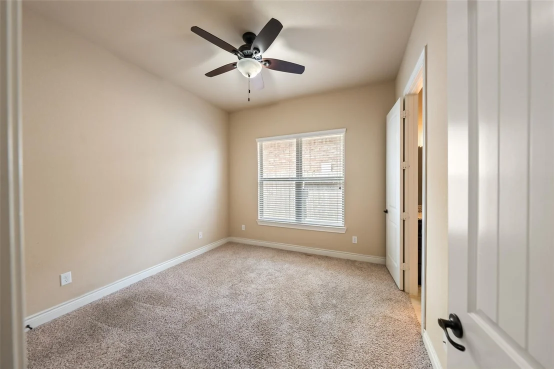 Photo of 5019 Preserve Park Drive