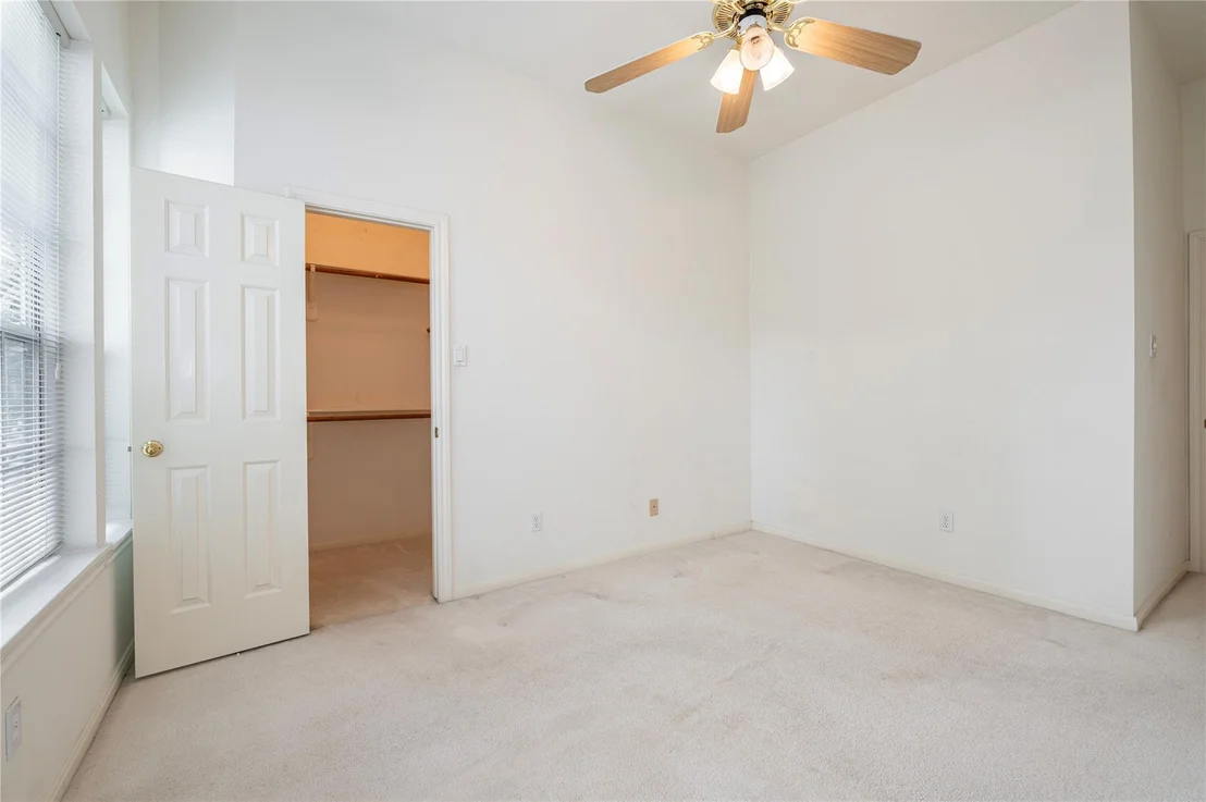 Photo of 1615 Evergreen Lane