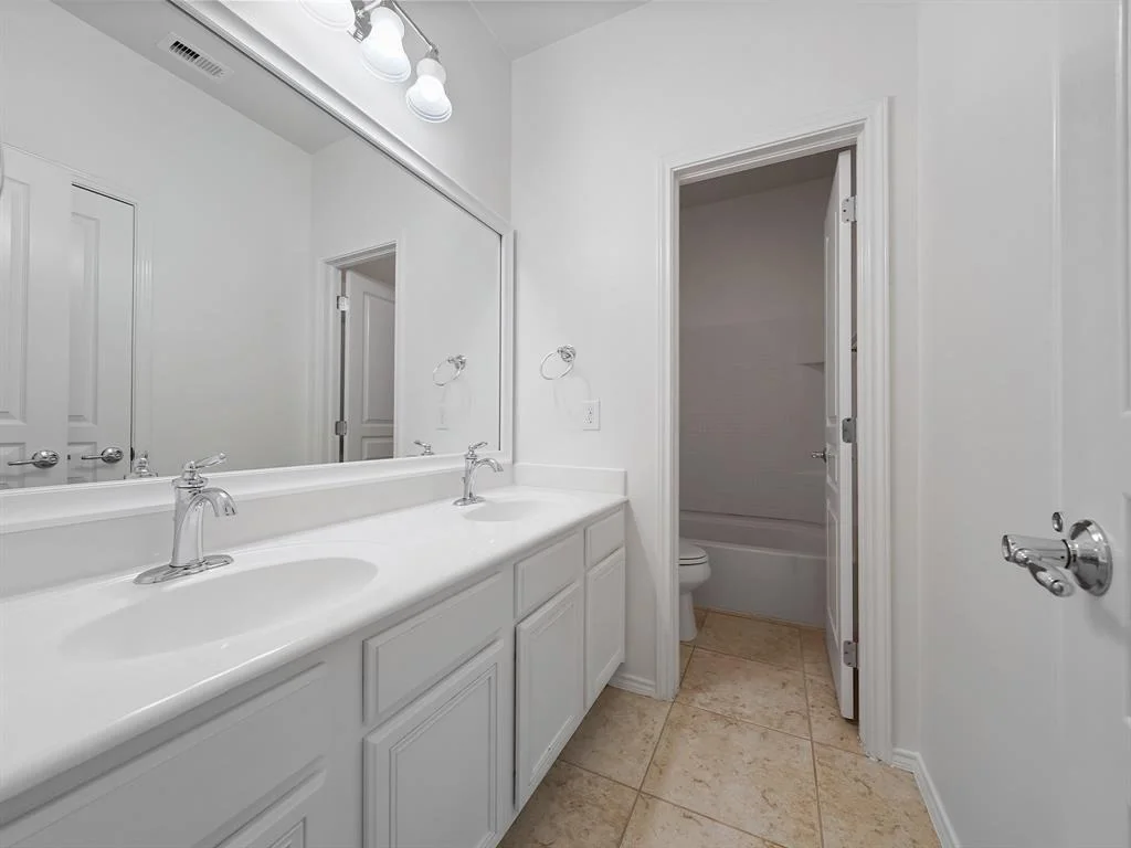 Photo of 10034 Western Pine Trail