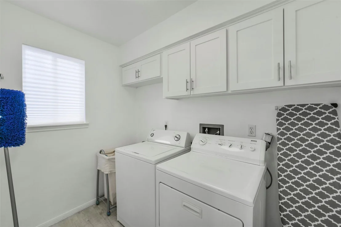 Photo of 1823 Cherry Bend Drive