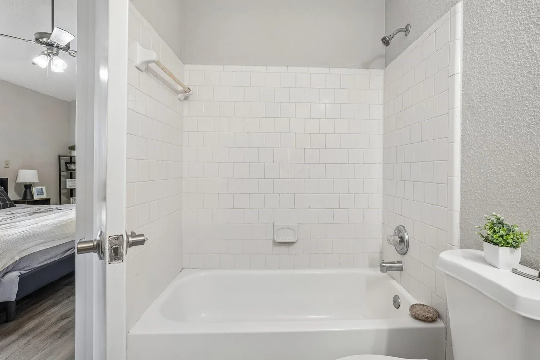 Photo of 2819 Kettle Run