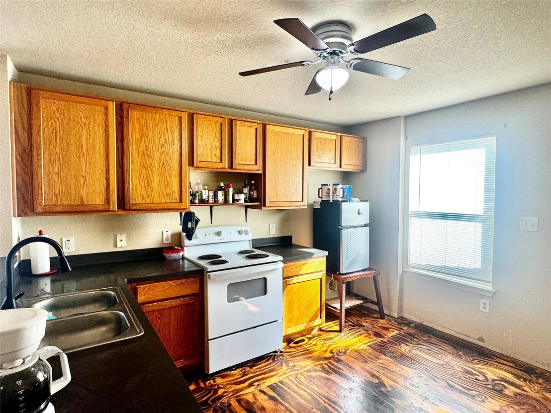 Photo of 2881 County Road 520