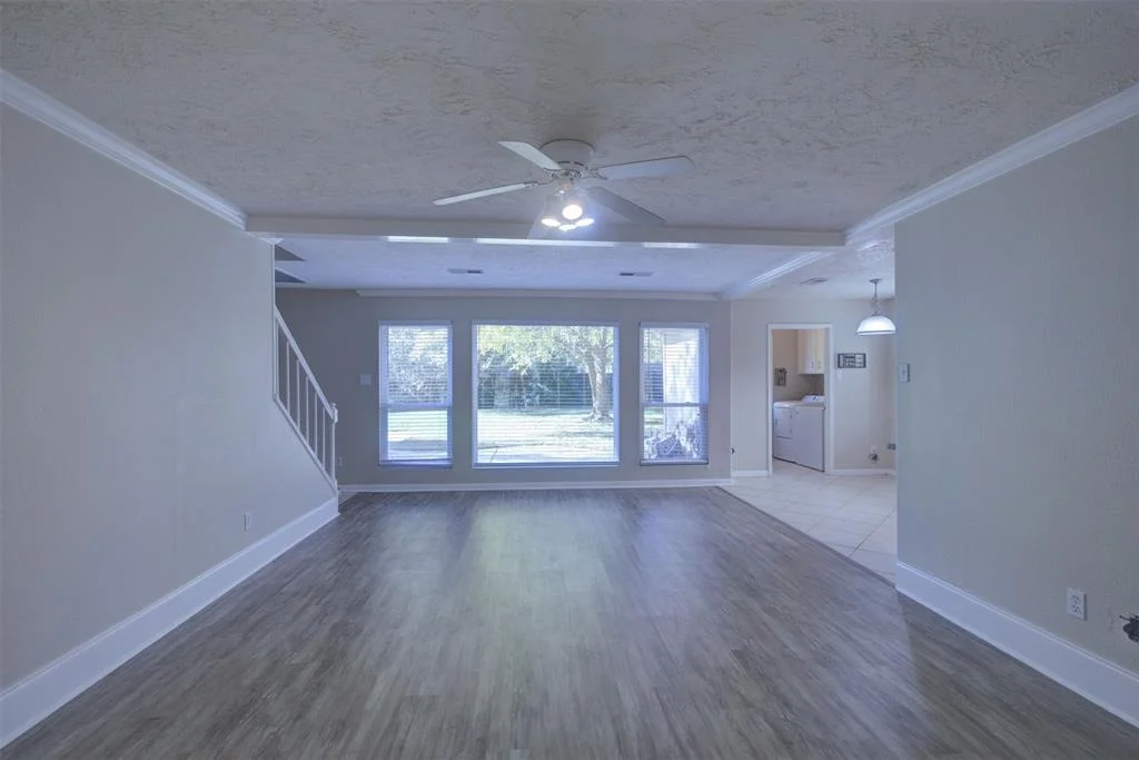 Photo of 17611 Loring Lane