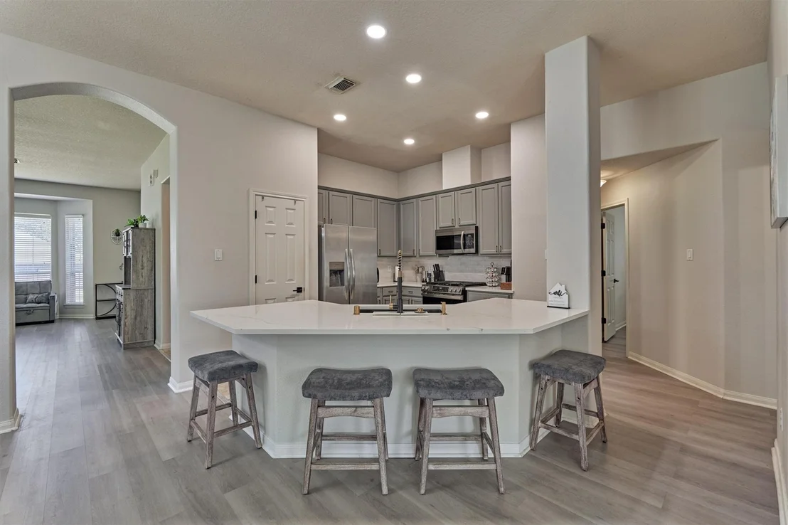 Photo of 3729 Breckenridge Drive