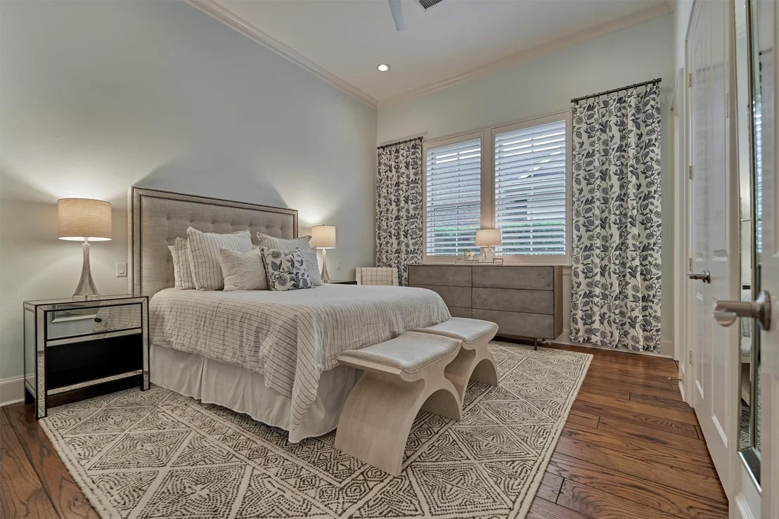 Photo of 22 E Shore Drive