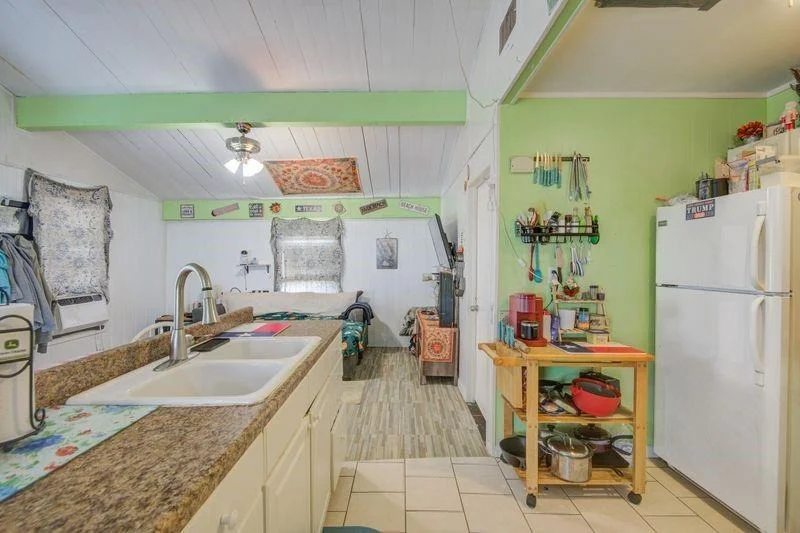 Photo of 13219 Buccaneer Parkway