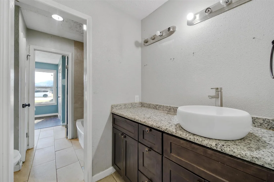Photo of 426 N Compass Rose Circle