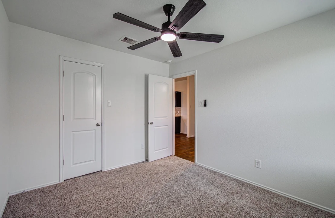 Photo of 15411 Cedro Mesa Court