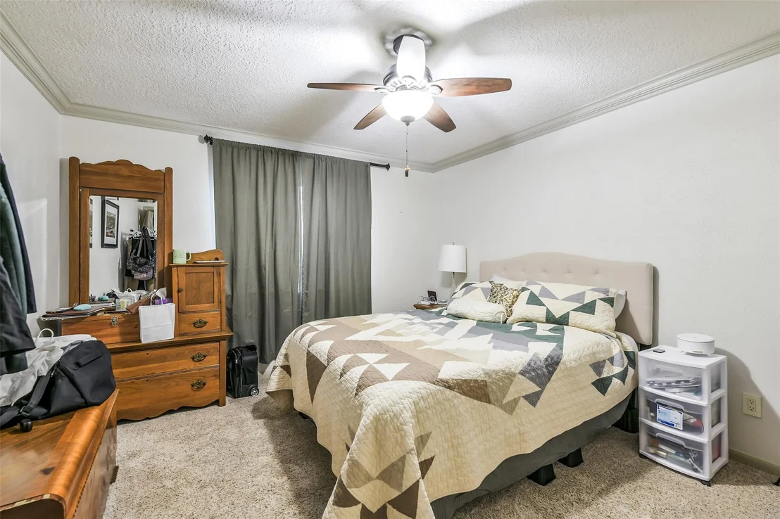 Photo of 3823 Elmcrest Drive