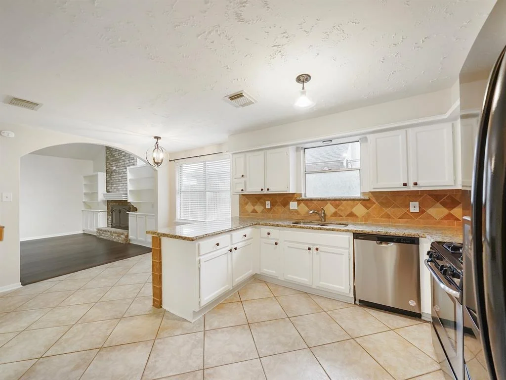 Photo of 21422 Park Mount Drive