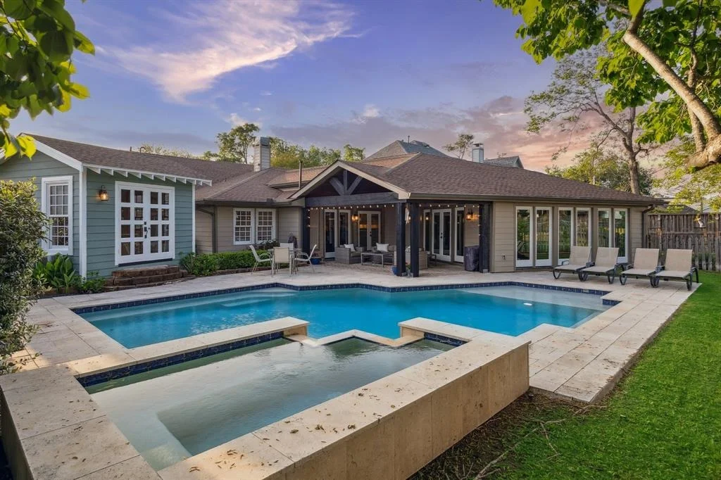 Photo of 426 Wycliffe Drive