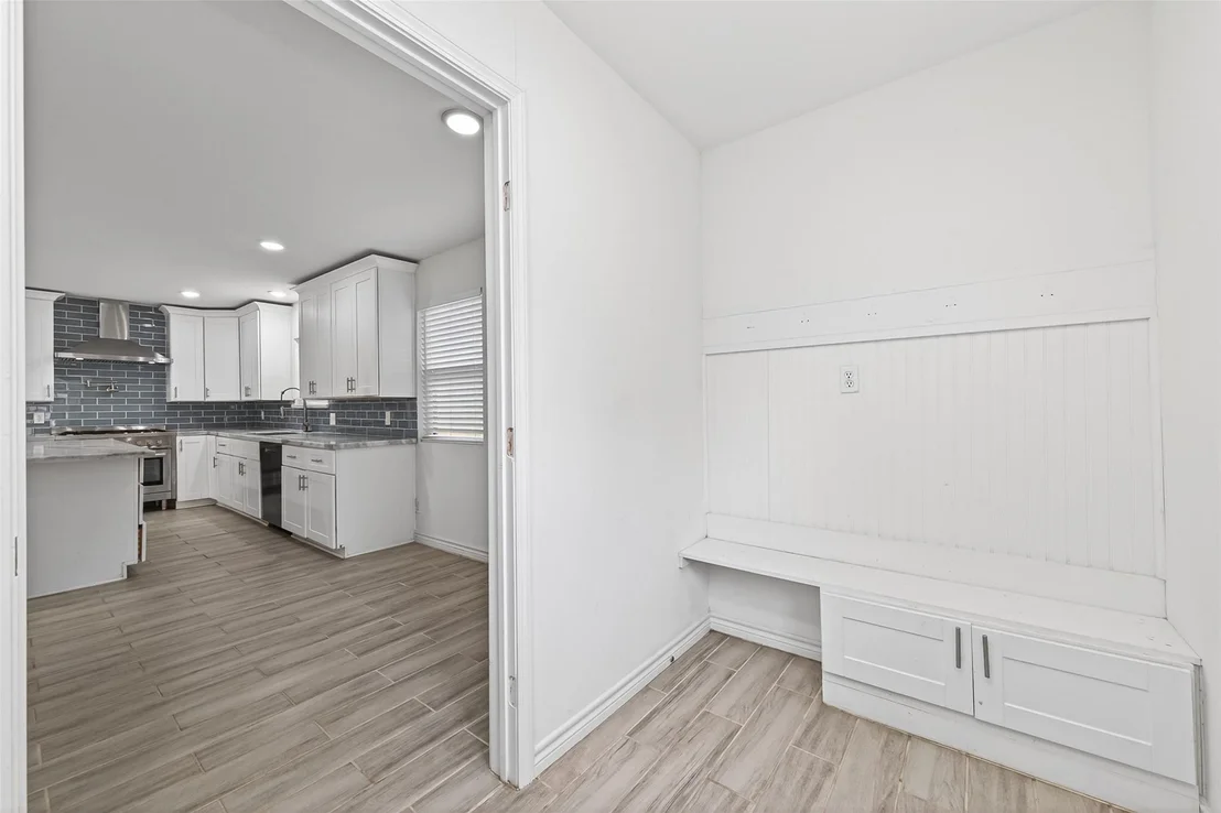 Photo of 11107 Cedarhurst Drive