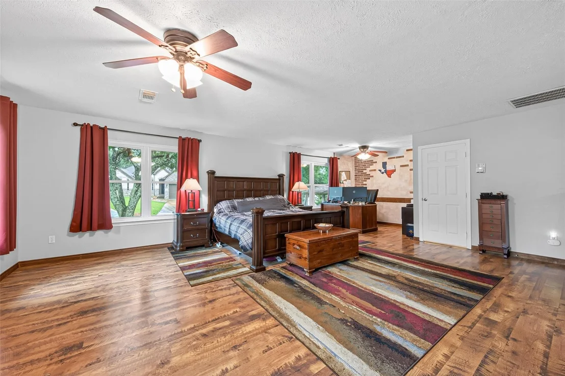 Photo of 28111 Camille Drive