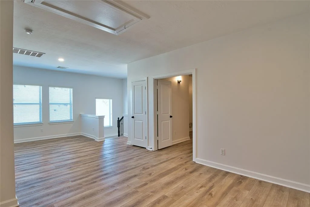 Photo of 19530 Mills Glen Drive