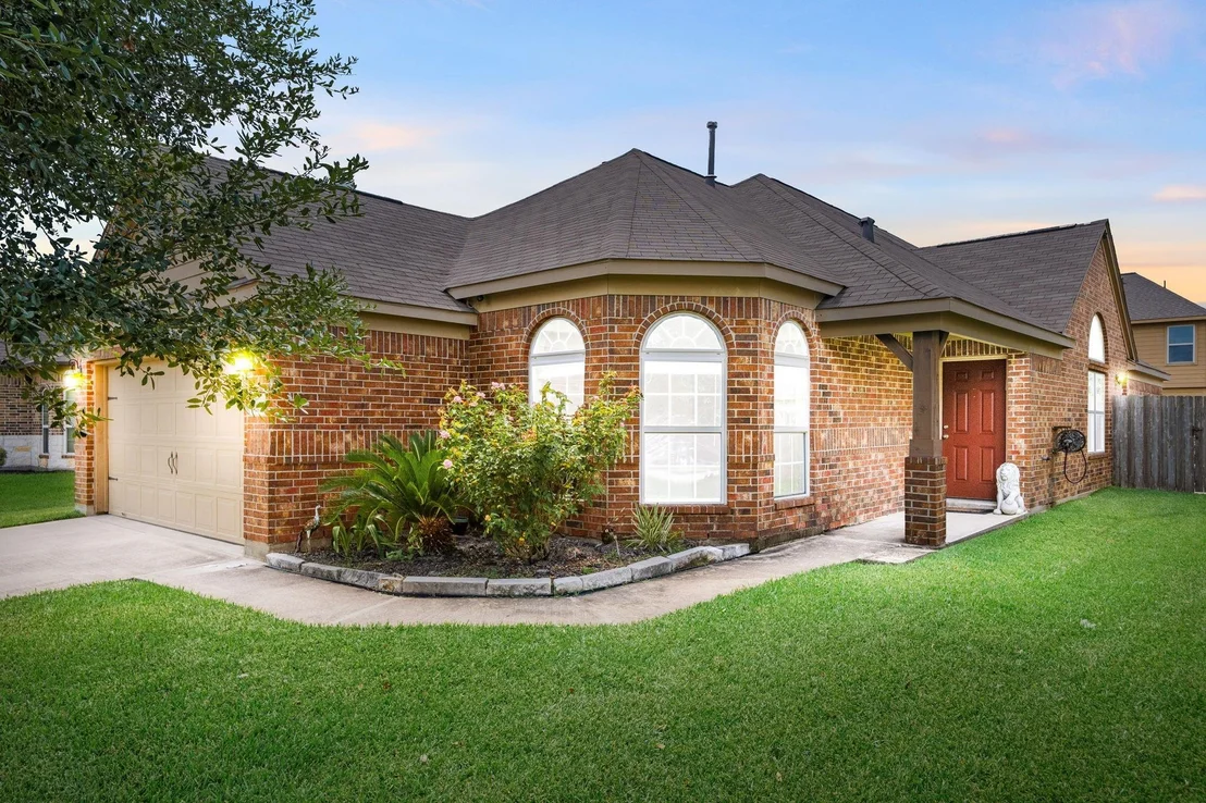 Photo of 2802 Finwood Drive