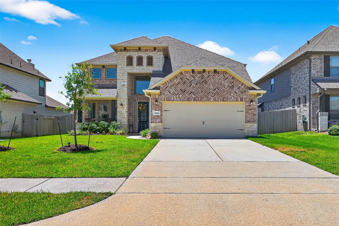 Photo of 20903 Silver Lance Drive